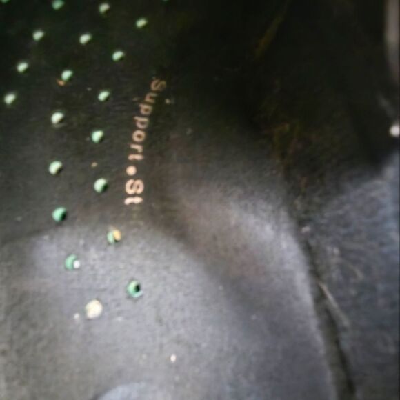 No Slip Clogs  Skull Print - Picture 5 of 6